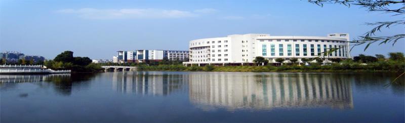 学校全景