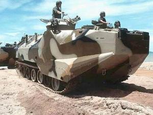 AAV7系列两栖战车