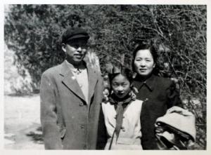郑小提与父母