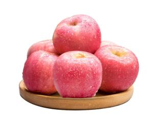 富士苹果是日本农林水产省果树试验场盛冈分场于1939年以国光为母本