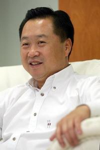 大商集团董事局主席 牛钢
