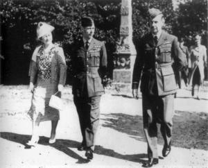 1940年，道丁与伊丽莎白二世以及英王乔治六世