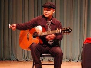 岸部真明演出照片
