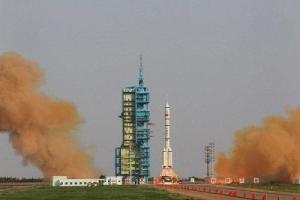 神九发射成功