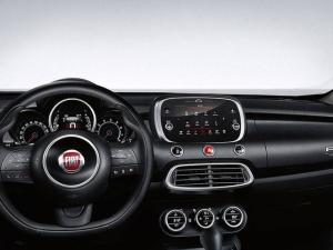 菲亚特500X内饰