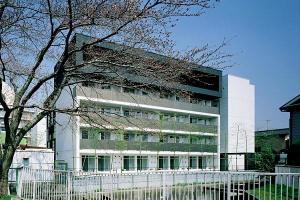 早稻田大学