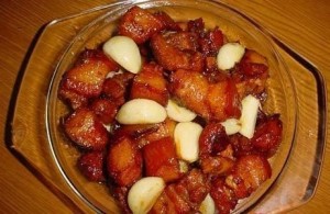 瘦肉红烧大蒜