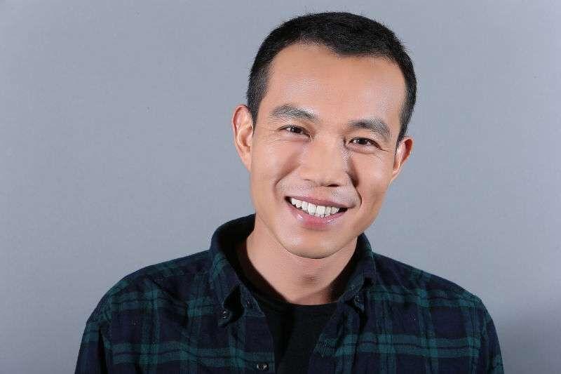 王红舟,1982年10月12日出生于江苏省睢宁县, [1]演员,2001年考入山东