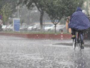 阵雨（天气现象）
