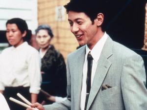 向世外的俱乐部进军