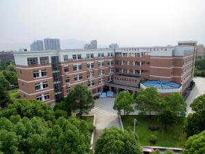 信息与控制工程学院