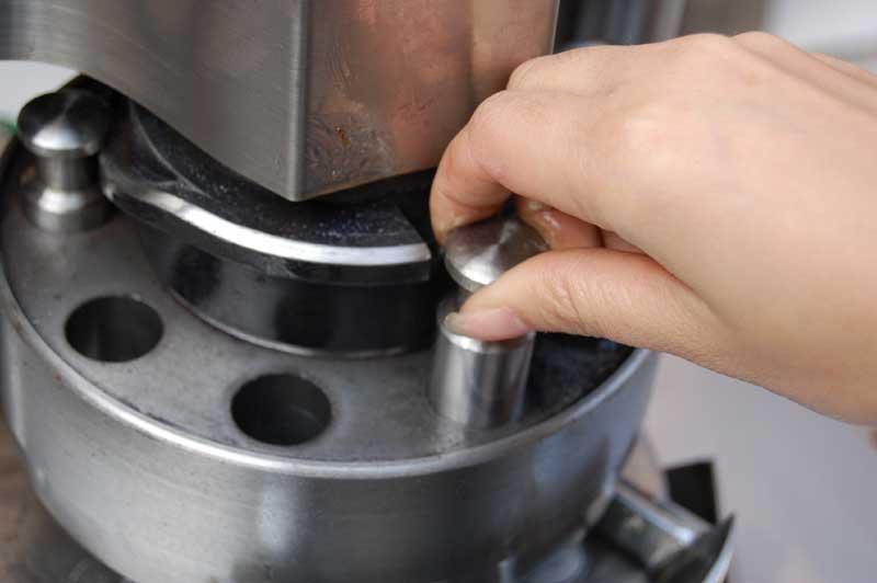 压片机工艺及原理