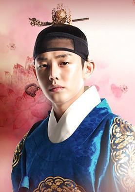 李焞(刘亚仁 饰)  配音:黄启昌  ;张振熙