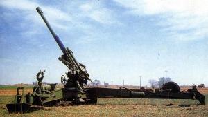 PLL01型155毫米牵引式加农榴弹炮图册