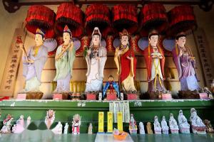 文殊、普贤、普眼（观音）、金刚藏、弥勒、清静慧