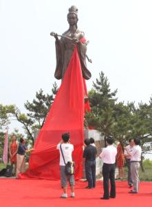 老艺头雕塑