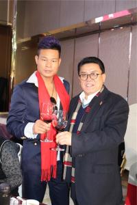 李威龙