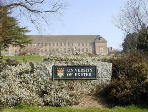 埃克斯特大学