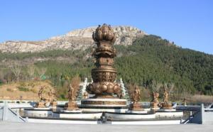 白佛山