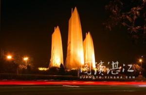 开发区标志性雕塑&amp