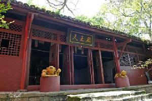 龙兴讲寺