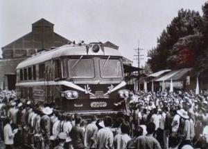 1973年5月25日，北京型3002号机车在北京出厂