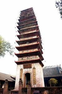 宝光寺-东方斜塔