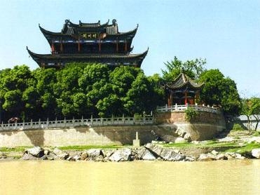 晴川阁