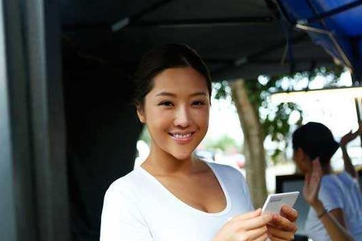 何佩珉(中国女演员)_搜狗百科