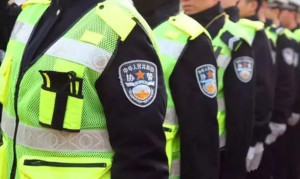 协警