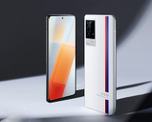 vivo iQOO
