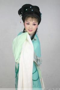 黄美菊