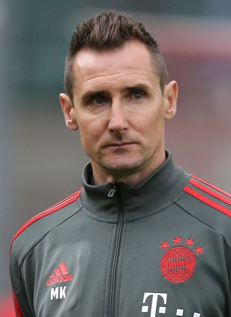 米洛斯拉夫·克洛泽(10)米洛斯拉夫·克洛泽(miroslav klose,1978年6