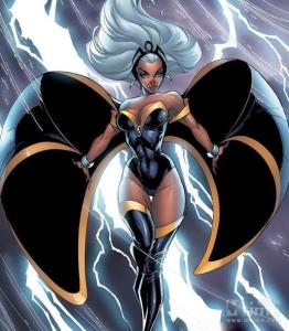 暴风女现任扮演者:亚历山德拉·西普真实身份:奥萝洛·门罗教授战斗