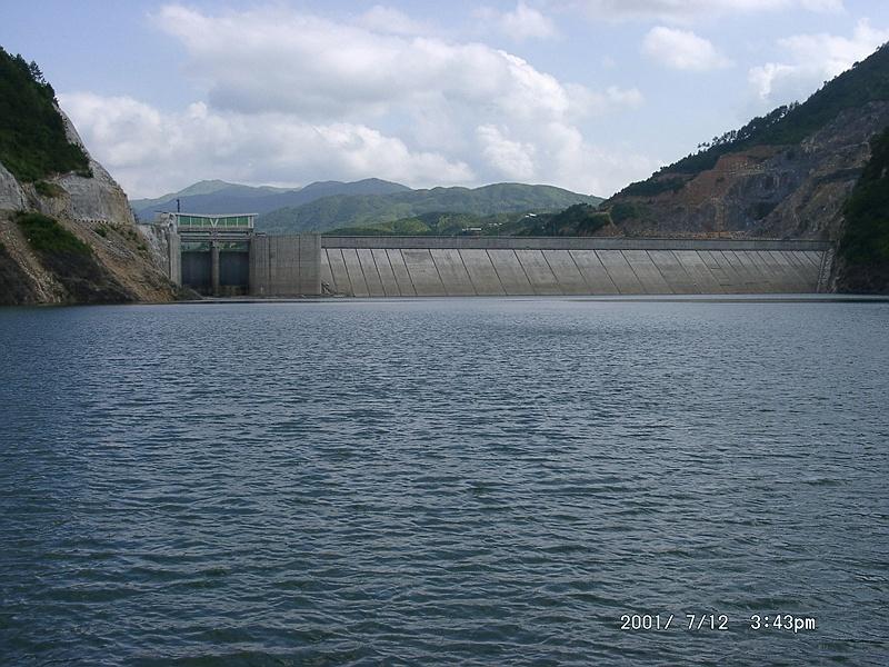 芹山水库图片