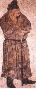 圆袍翻领后