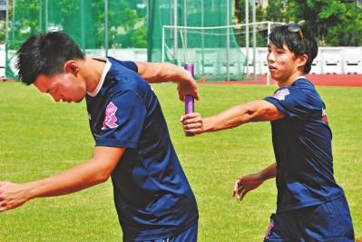 上挑式传接棒 - 压钒倏