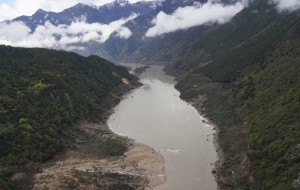 堰塞湖