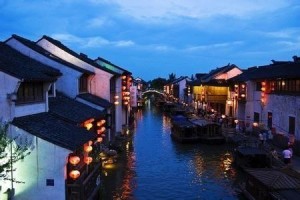 七里山塘，千年古街
