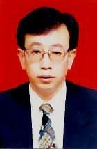 东北大学理学院院长张庆灵