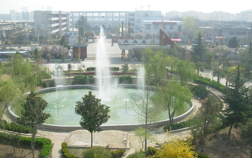 新沂市第八中学