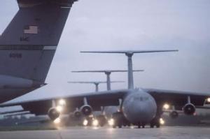 C-141运输机