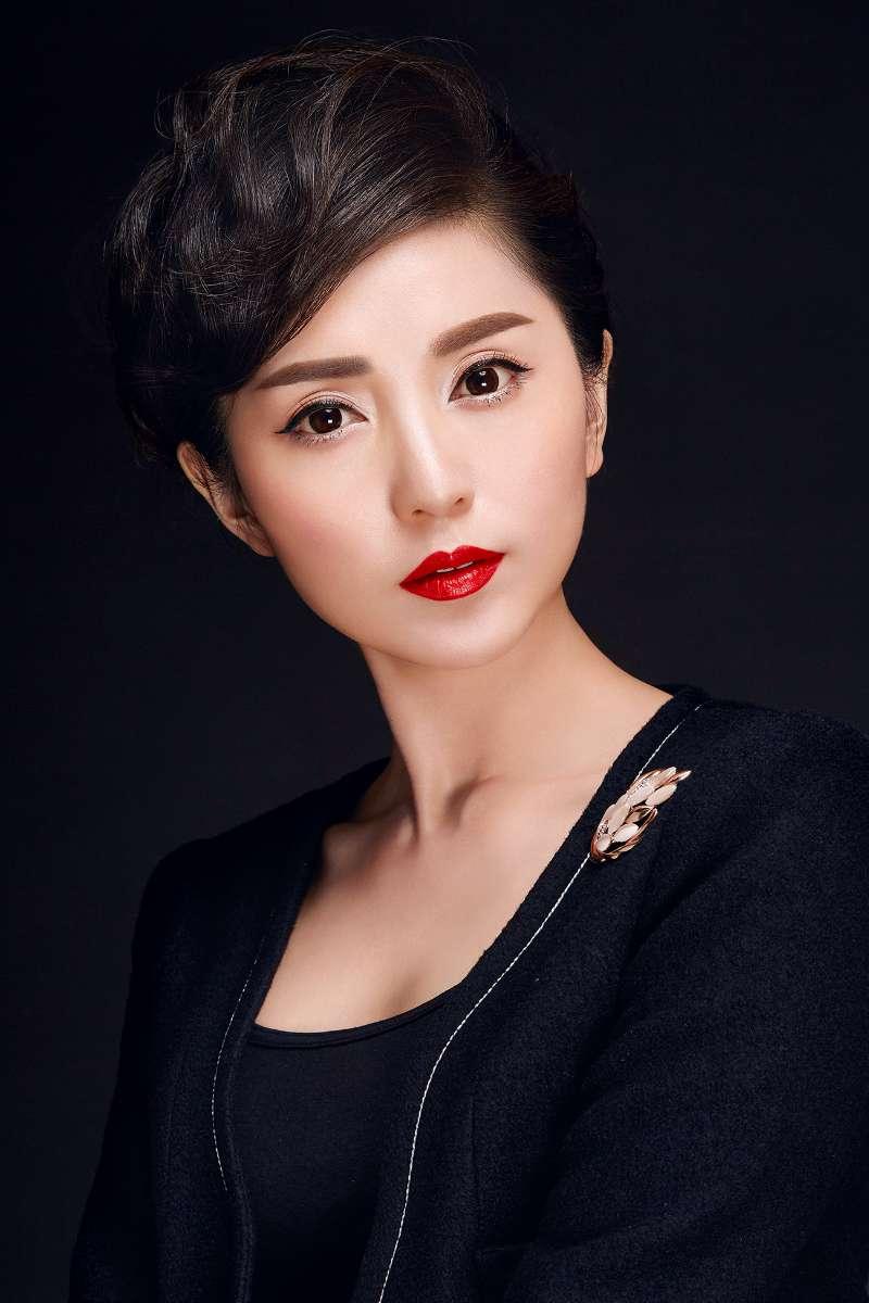 王芸(内蒙古电视台新闻综合频道主播) - 搜狗百科