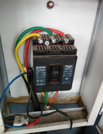 380v