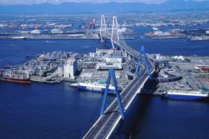 名古屋港，跨海大桥
