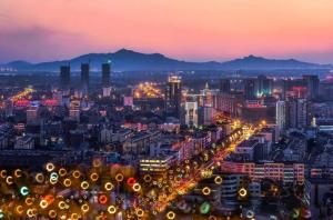 夕阳下的城市