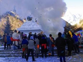 洛格斯圣山祈福