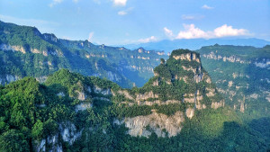 辽宁省丹东市山峰