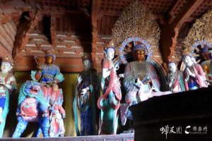 佛光寺彩塑佛像