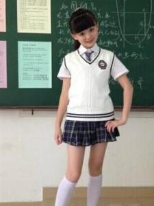 彭悦先